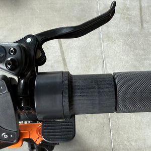 Thumb throttle and twist throttle 2 in 1 for Boyeuda S5-11 and Q7 Pro max